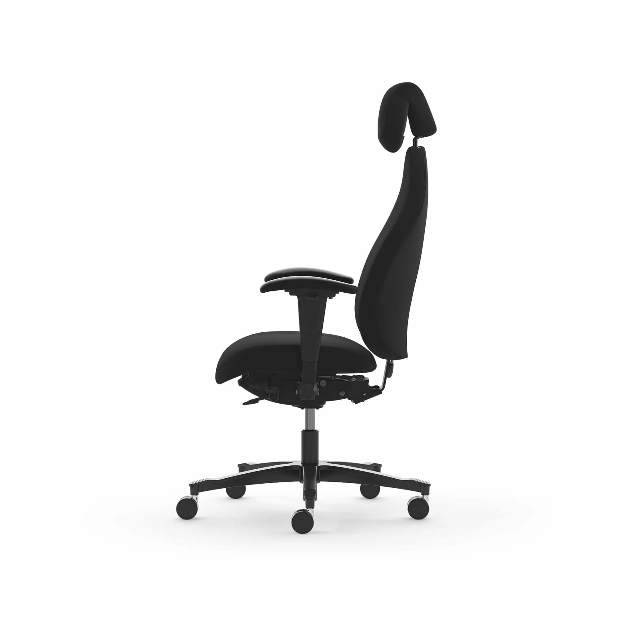 Schwarzer Bürostuhl von der Seite mit Kopfstütze